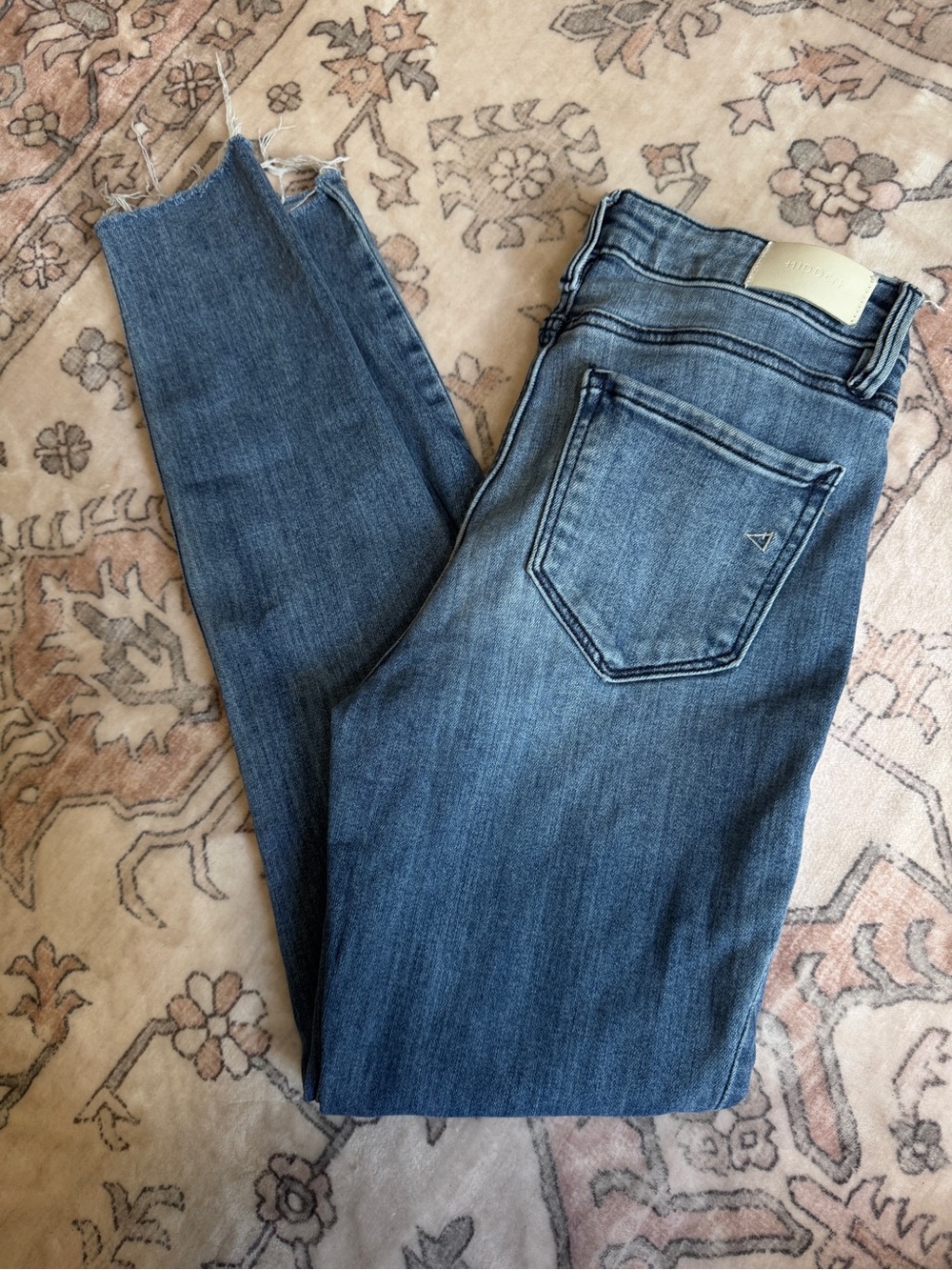 Hidden Jeans